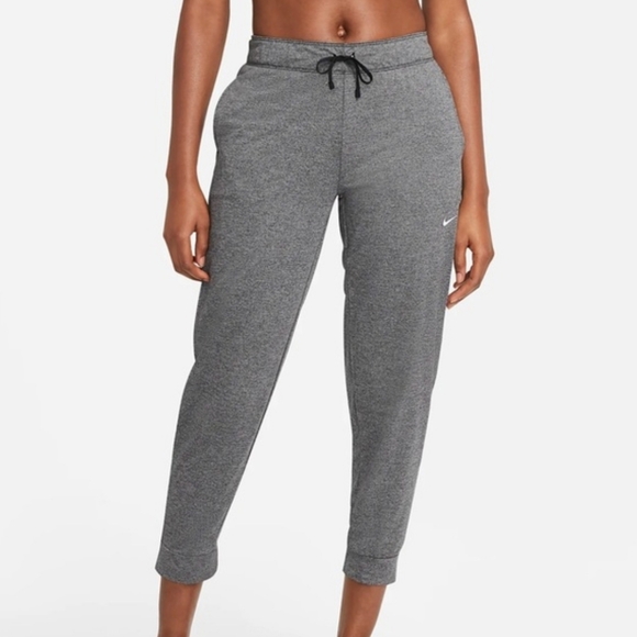 Nike Pants - Nike Women's Attack Dri-Fit Training Pants Size‎ S Cropped Ankle Gym